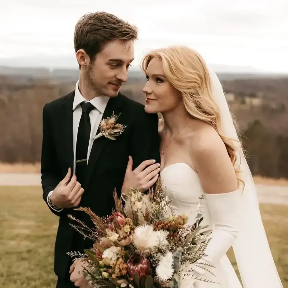 Photo of the real bride and groom #6