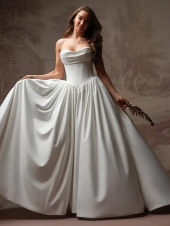 Maggie Sottero VANESSA (F6RN107A01) #2 Ivory thumbnail