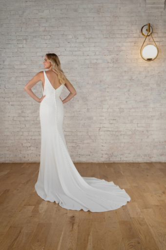 Stella York 7774 #9 (PI-PL) Pure Ivory Gown w Porcelain Tulle Plunge thumbnail