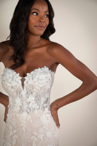 Stella York 7924 #12 (IVIV-PL) Ivory Lace & Tulle over Ivory Gown w Porcelain Tulle Plunge thumbnail