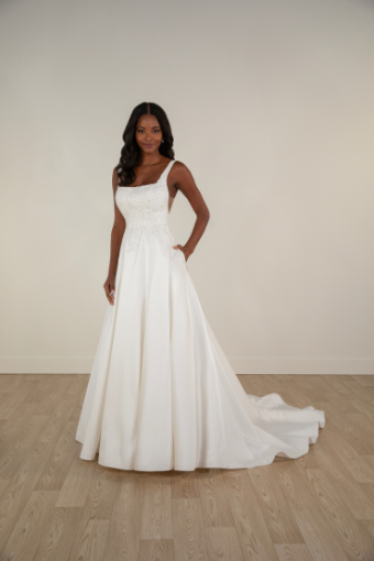 Stella York 7897 #0 default (IV-PL) Ivory Gown w Porcelain Tulle Plunge thumbnail