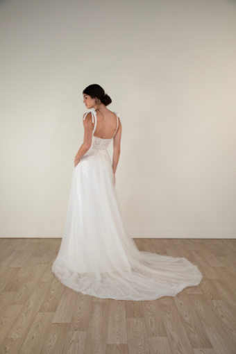 Stella York 7899 #11 (IV-IV) Ivory Lace and Tulle over Ivory Gown thumbnail