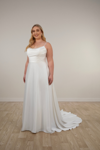 Stella York 7915 #13 (IV-PL) Ivory Gown w Porcelain Tulle Illusion thumbnail