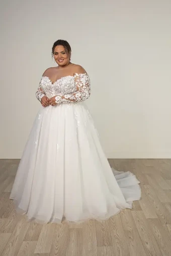 Stella York 8012 #13 default (IVBC-PL) IVR LACE TULLE & REGAL ORGANZA OV BSC GOWN W PLN TULLE ILLUS thumbnail