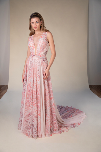 Stella York SAKARI #2 default (IV-PL) Ivory Gown w Porcelain Tulle Plunge thumbnail