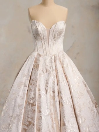 Maggie Sottero DERRICK MARIE (ivory jaquard) #6 All Ivory (gown with Ivory Illusion) thumbnail
