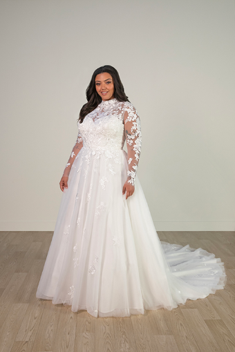 Stella York SY8126 #3 (IV-IV) Ivory Lace and Tulle over Ivory Gown thumbnail